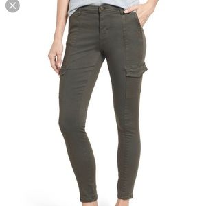 Banana republic cargo pants🔥
